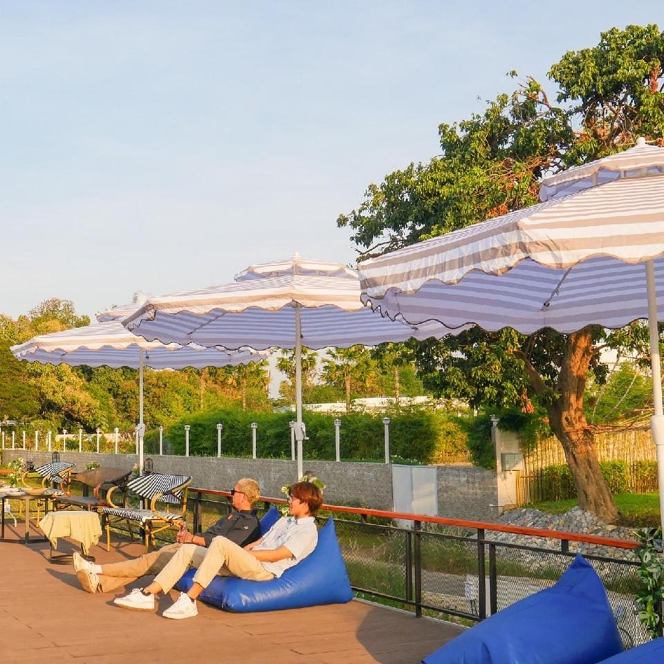 ホテル The Sky Garden Ban Yang  エクステリア 写真
